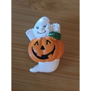 HALLOWEEN GHOST WITH PUMPKIN Brooch/Pin